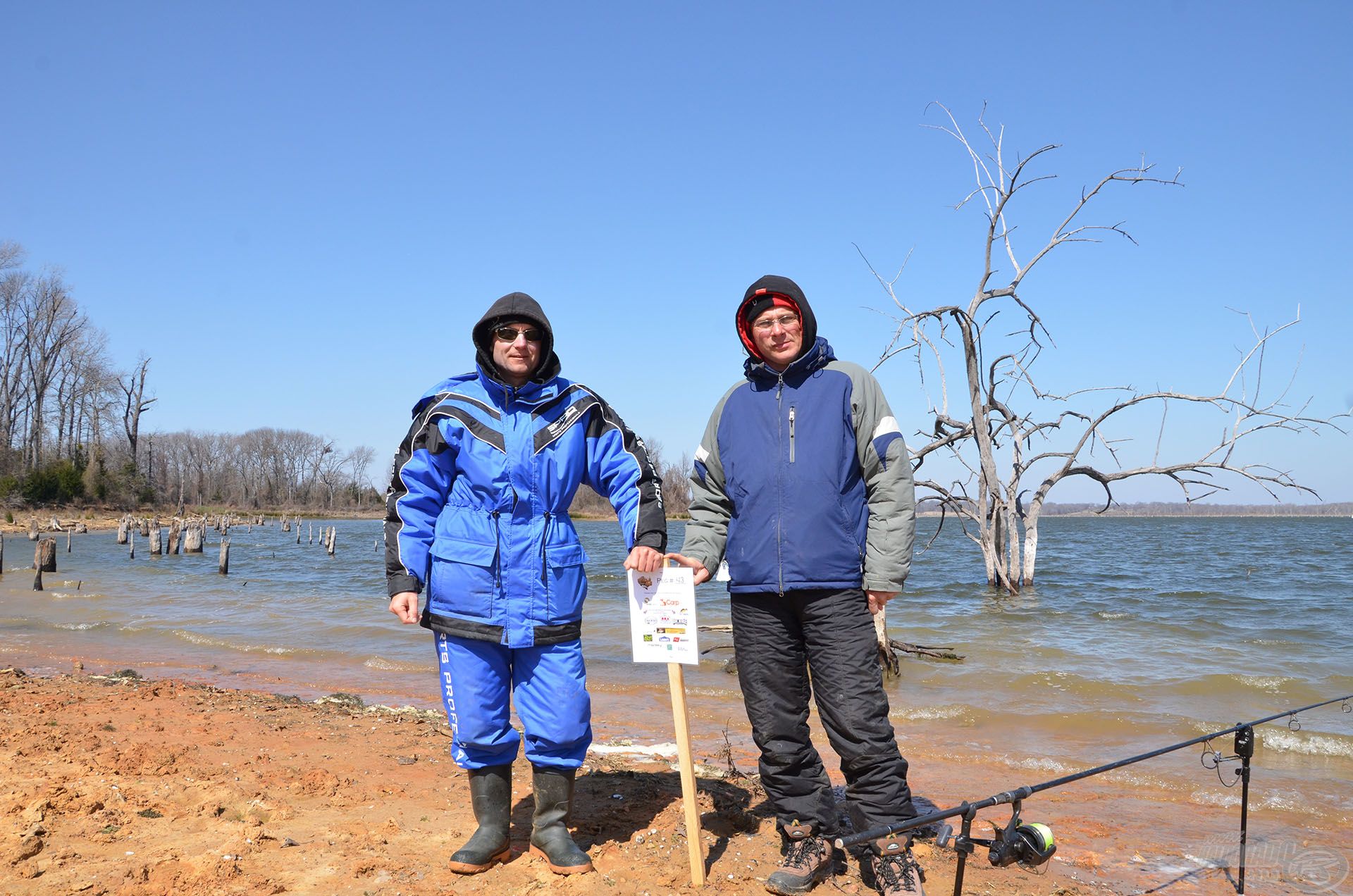 2013-ban újfent Texasba utaztam, ahol Doki barátommal az egyik legrangosabb amerikai pontyfogó kupán, a TEXAS 44-en vettünk részt a Lake Fork víztározón. De eredményt itt sem értünk el…