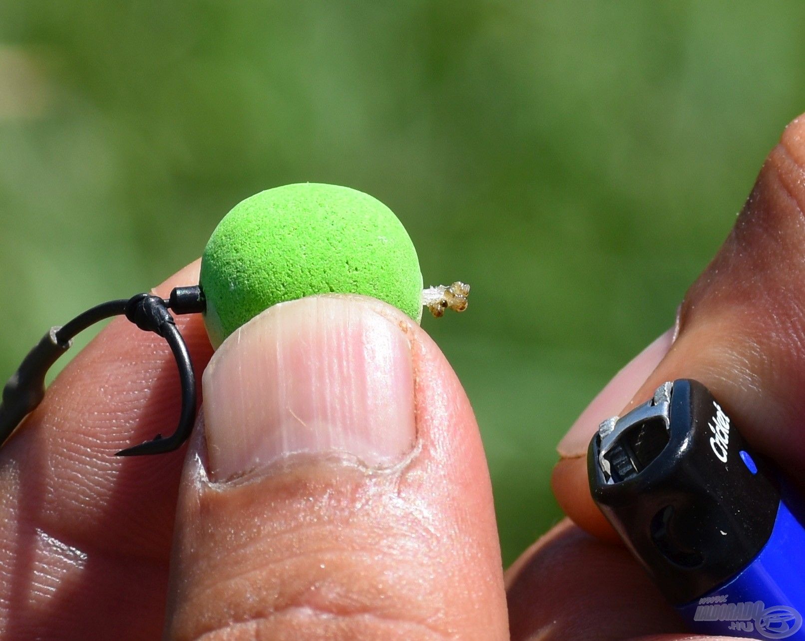 Amikor a végén már csak 1-2 mm hosszú kis pörkölt rész marad…