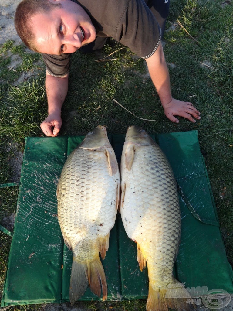 A két ponty súlya kereken 19 kg volt