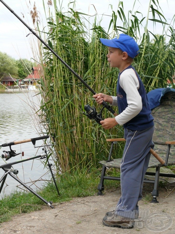 Nagyon népszerűek a Préri horgásztavon megrendezett versenyek a fiatalok körében is 
