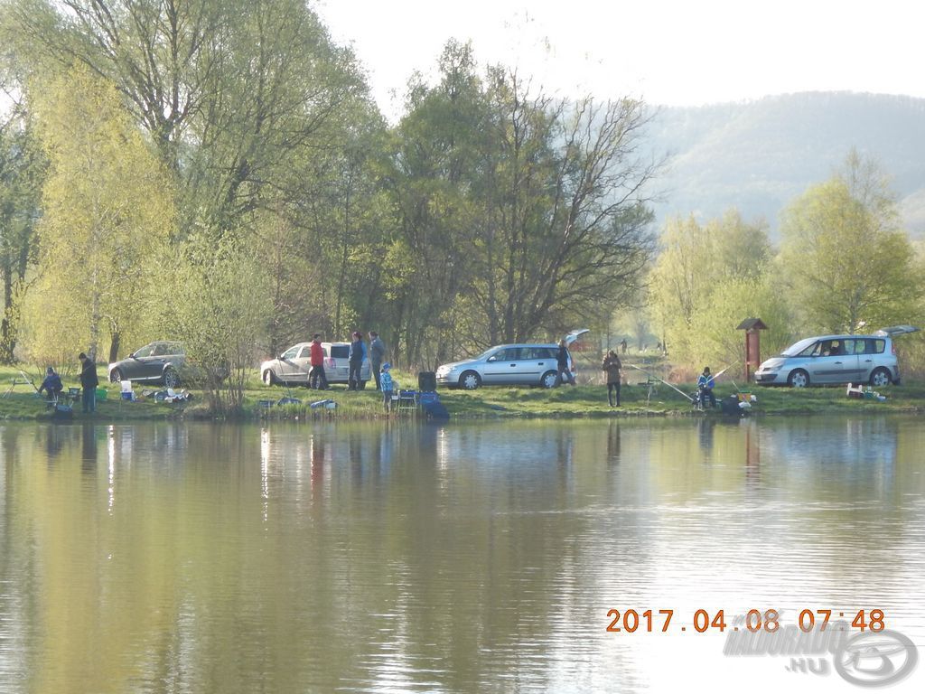 A gyermekek az I. sziget bejáróján