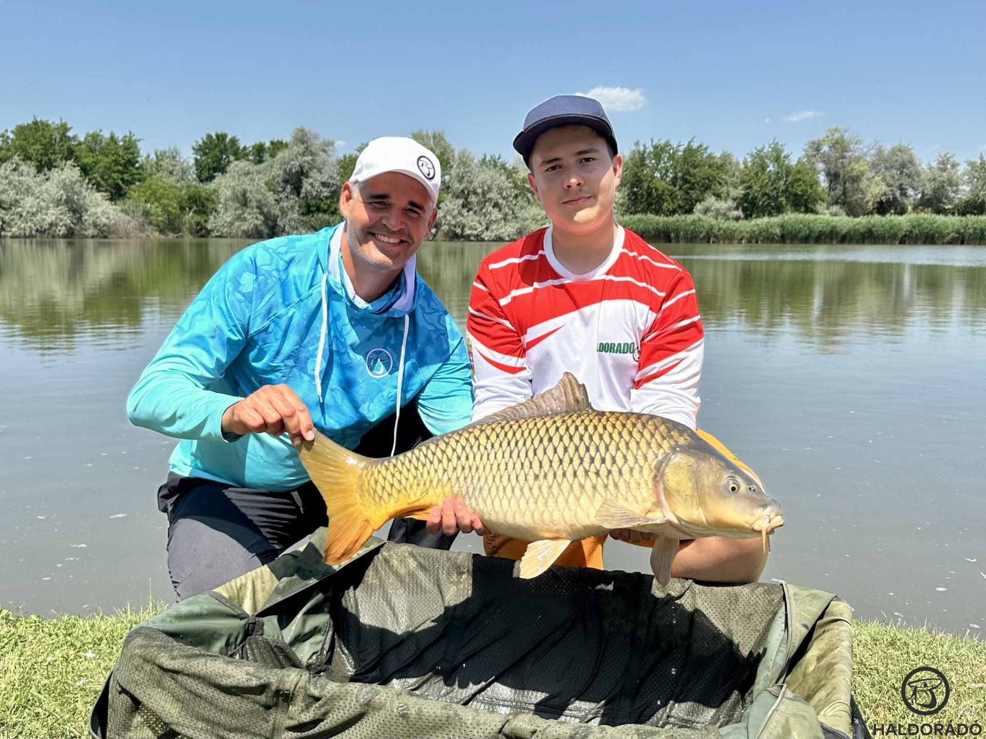 Szeretek horgászni, de az, ha segíthetek és élményt adhatok, sokkal többet jelent számomra