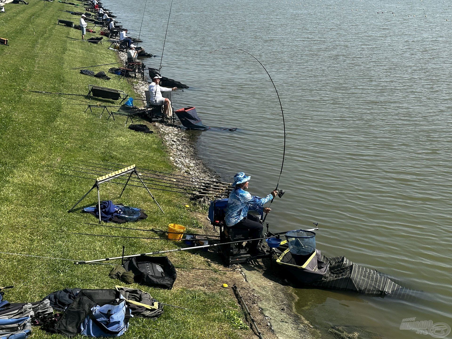A pontyos method feeder horgászat népszerűsége töretlen. Az V. Method Feeder Klubcsapat OB-n is Szegeden 34 csapat vett részt. Ilyenre még SOHA nem volt példa!