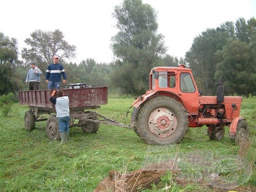 Ha a pályára vezető út felázott, az sem jelenthet problémát