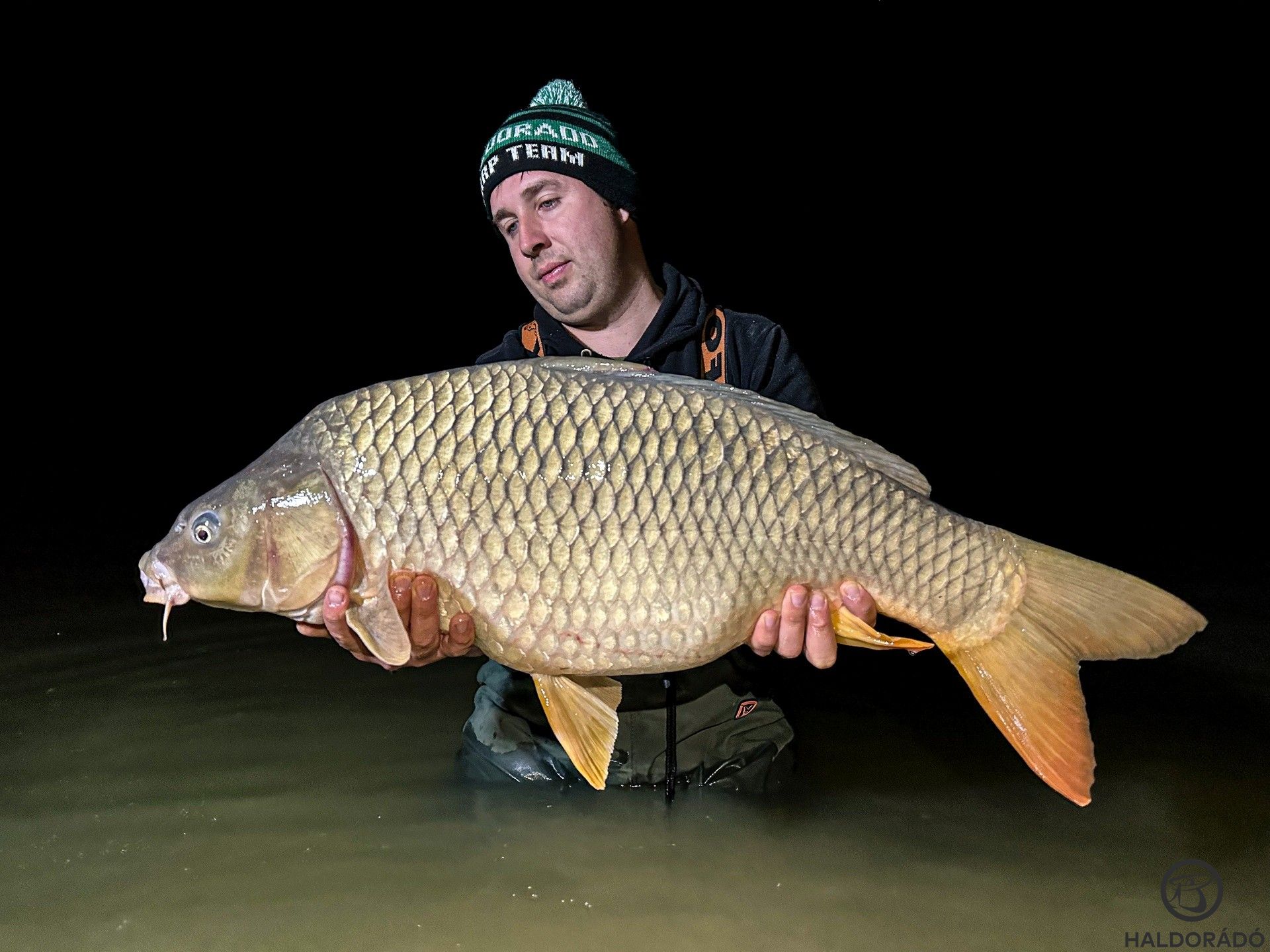 Erik nyitotta a sort egy szebb tőponttyal