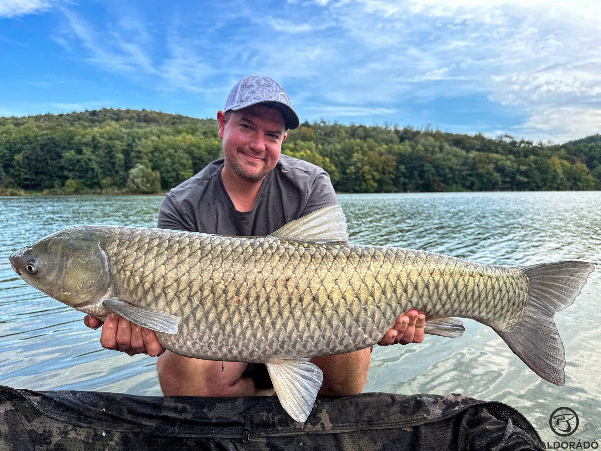 Ebből a méretből sok él a vízben