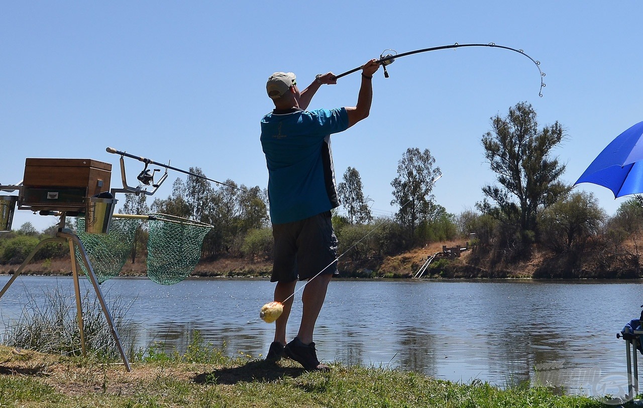 A bank angler horgászok 160 méterig könnyedén dobnak ezekkel a felszerelésekkel, de itt elég volt 120 méter is :)