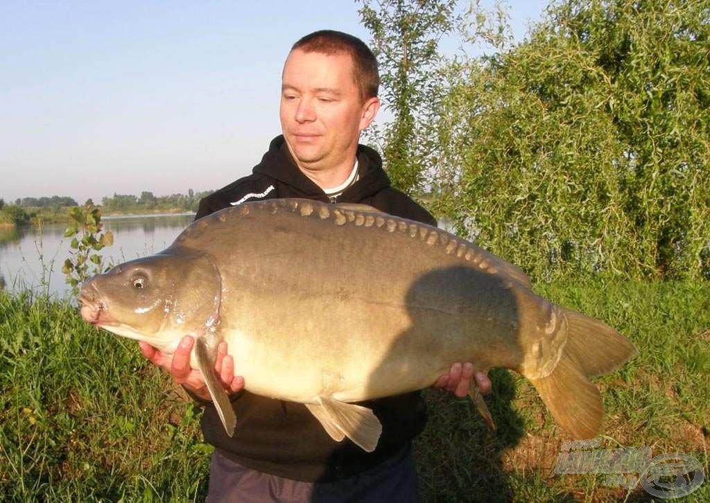 15,1 kg a reggeli napfényben