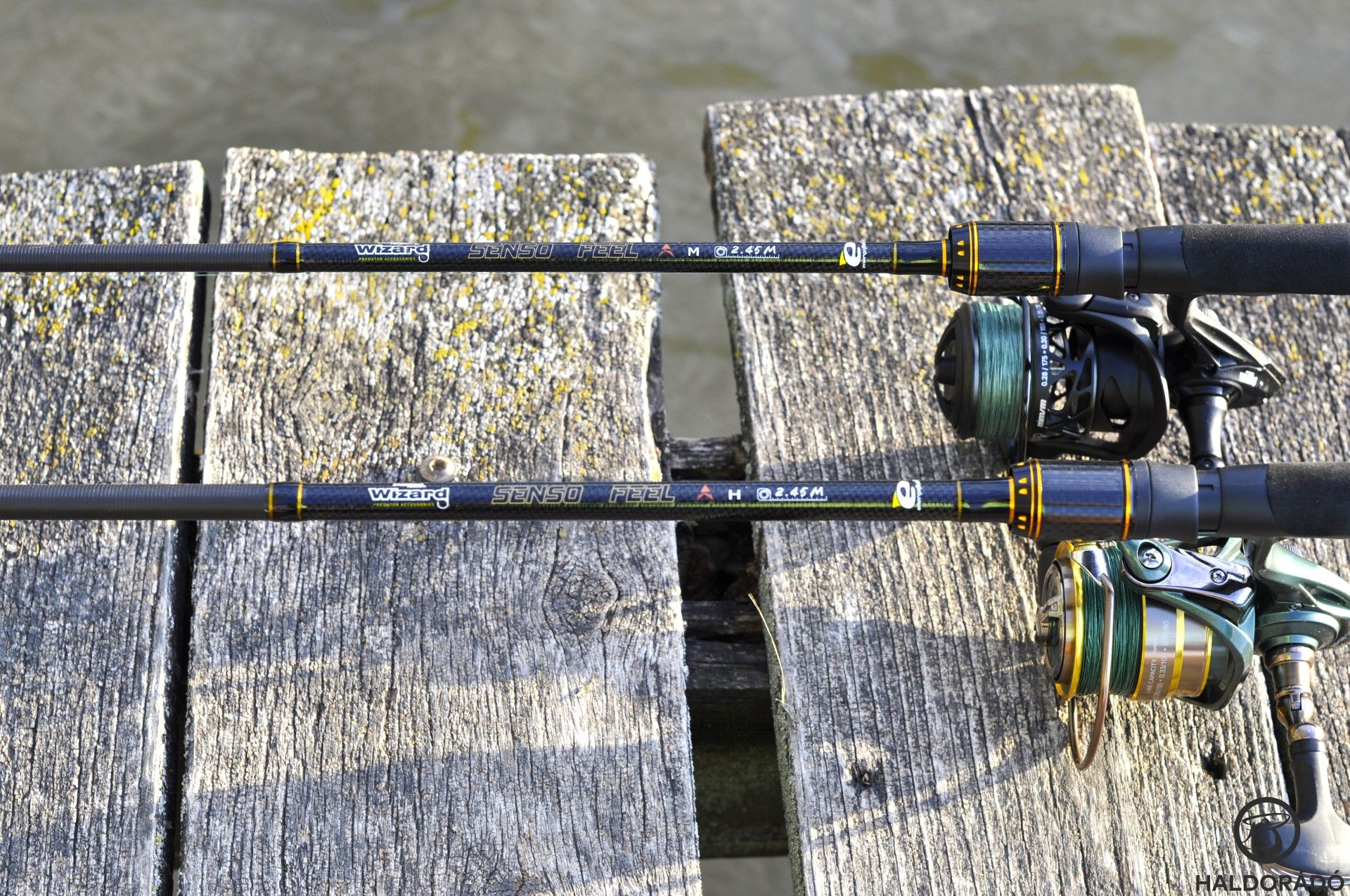 A hosszú, széllel szembeni dobásoknál könnyebb plasztik csalihoz a kisebb dobósúlyú pálcát vettem kézbe, mely vékonyabb, 0,10 mm-es fonott zsinórral volt szerelve