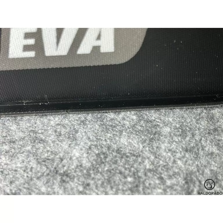 BLACK EDITION CARP EVA tároló S 20x13x11 cm / 3