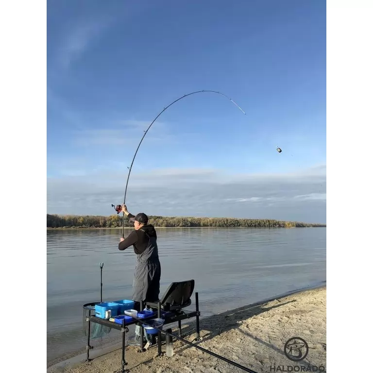 By Döme EXTREME 500 River Kaiwo Feeder 300EXH - brutál erős és rugalmas TOP folyóvízi feederbot / 19