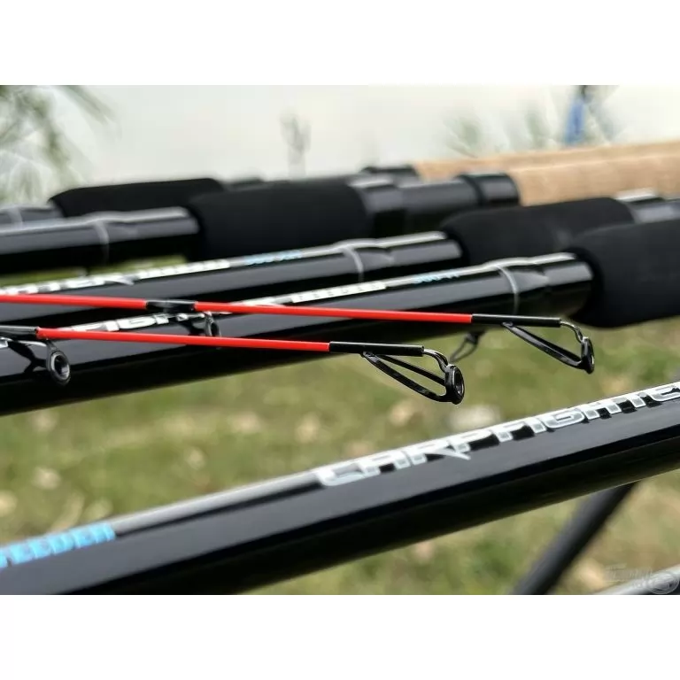 By Döme TEAM FEEDER Carp Fighter Feeder 390XH horgászbot + Dobókesztyű ujj / 15