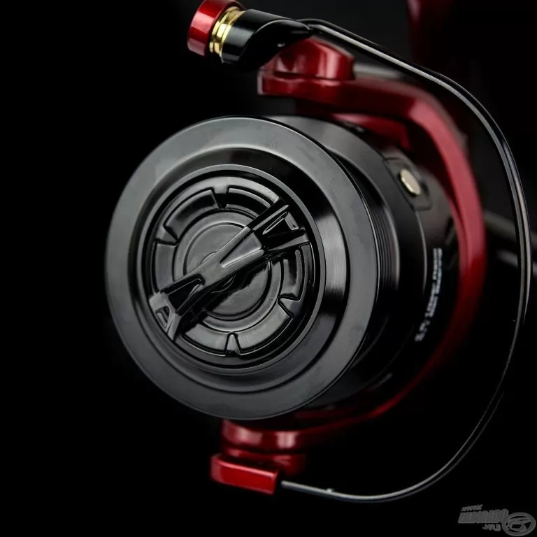By Döme TEAM FEEDER Master Carp Pro 2025 - 5000 / 2