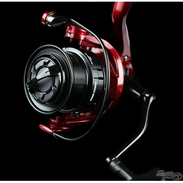 By Döme TEAM FEEDER Master Carp Pro 5000 orsó / 2