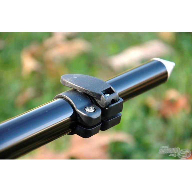 CARP ACADEMY Grizzly Rod Pod New