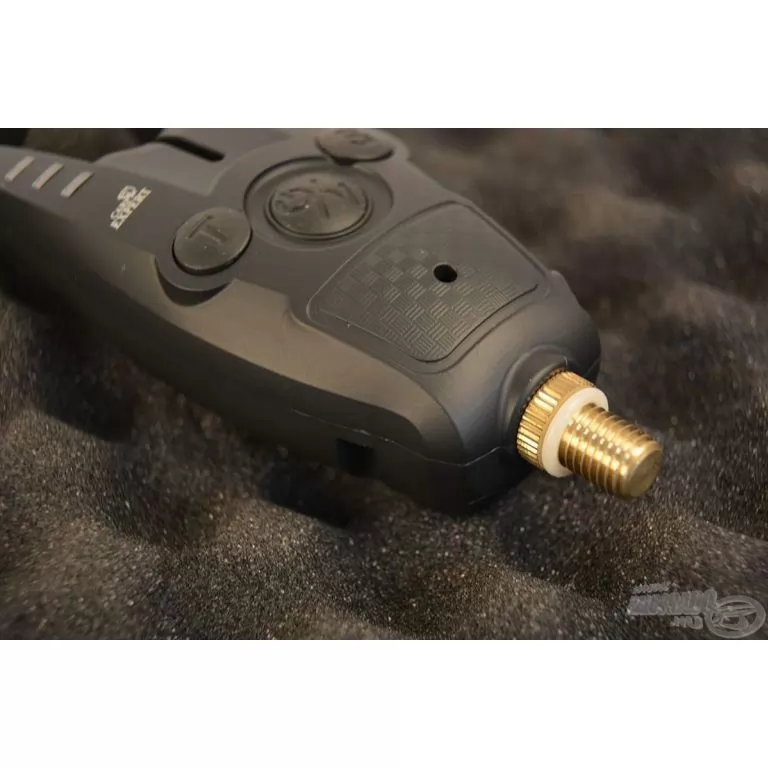 Carp Expert MAX1 elektromos 2+1 kapásjelző szett / 3