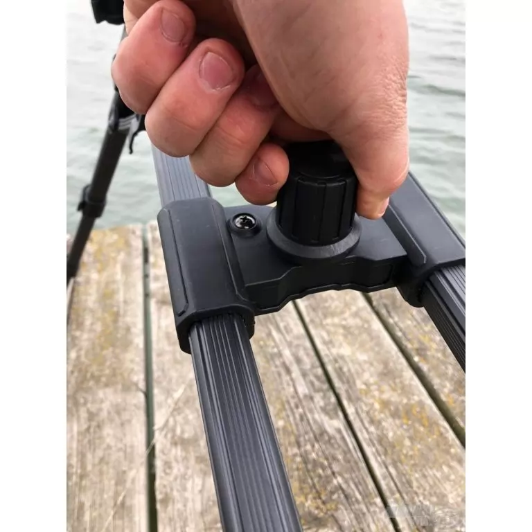 Carp Expert Neo Giant Rod Pod / 6