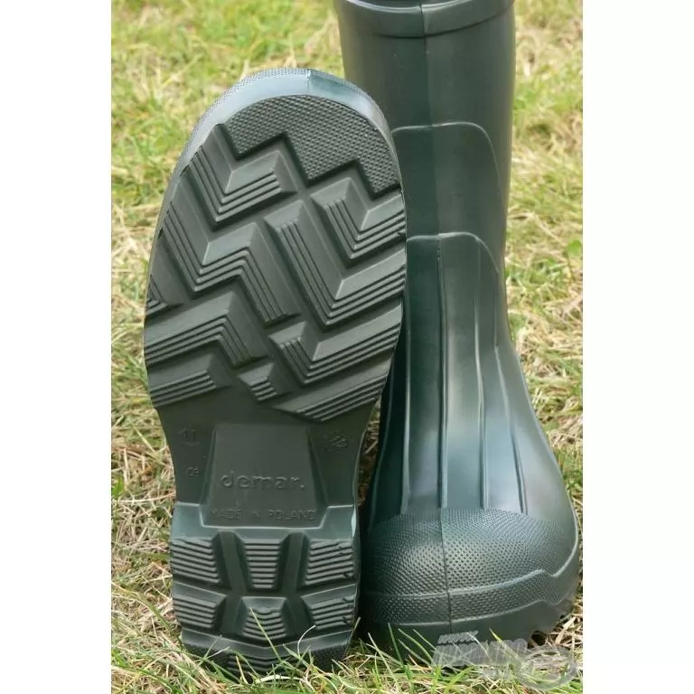 DEMAR Predator EVA magas szárú csizma 45 / 2
