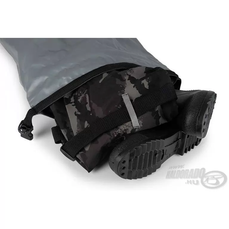 FOX Rage Voyager Dry Bag 30 L FOX Rage Voyager Dry Bag 30 L
