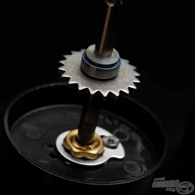 SAVAGE GEAR SGS8 5000 FD