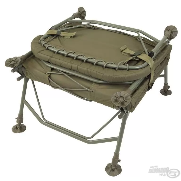 Trakker RLX 8 lábú ágy / 2